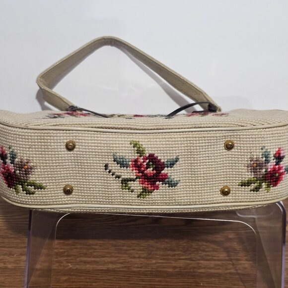 Vintage Floral Needlepoint Handbag Metal Frame Elegant Unique Granny 1960s - Picture 6 of 16